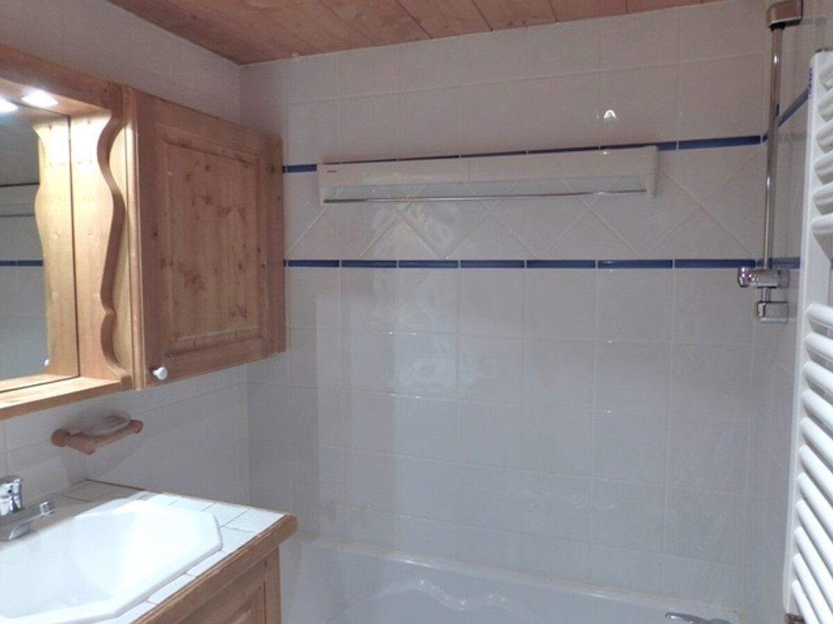 Appart 3 pièces 6 pers. à Méribel, balcon sud-ouest, piscine - Photo 7