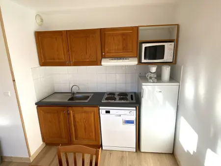 Superdévoluy : 2 pièces avec balcon Sud-Est, pistes à 100 m : photo 6