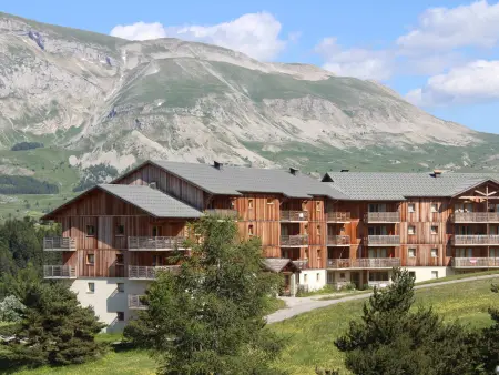 Superdévoluy : 2 pièces avec balcon Sud-Est, pistes à 100 m : photo 21