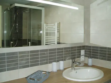 Studio rénové 25m² à 20m de la plage, Le Palais - Photo 8