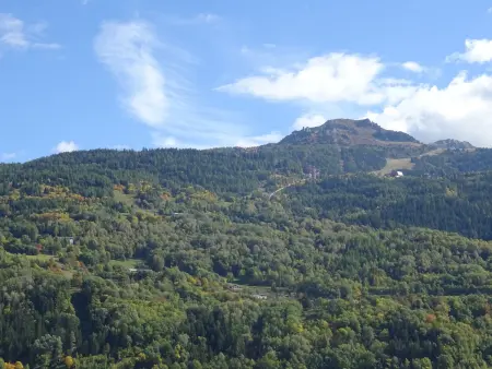 Appartement 2 pièces Bourg-Saint-Maurice, balcon sud vue montagne : photo 4