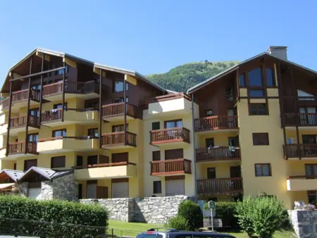 Appartement 2 pièces Bourg-Saint-Maurice, balcon sud vue montagne : photo 5