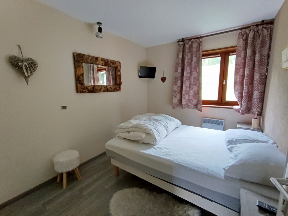 Appart 48 m² 7 pers, vue sud, proche pistes Montgenèvre - Photo 6