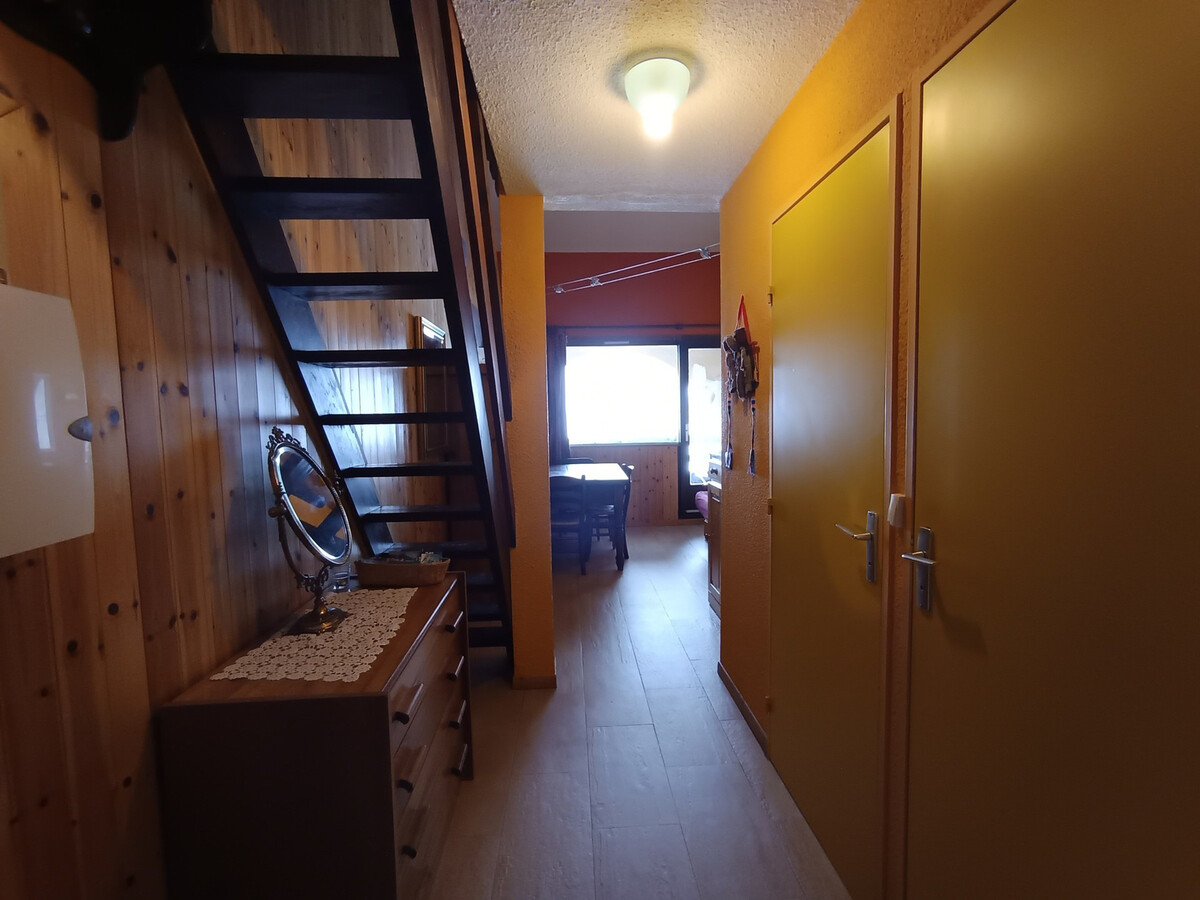 Duplex 6 pers. skis aux pieds à Montgenèvre - Photo 9