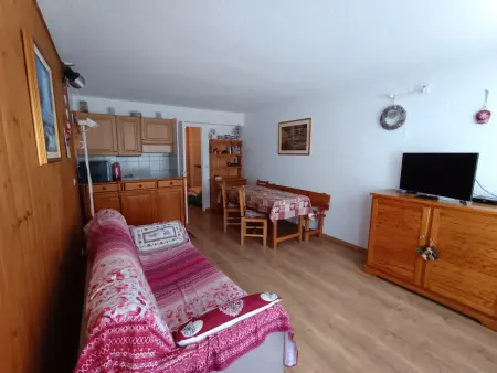 Studio rénové 5 pers, balcon, proche pistes à Montgenèvre : photo 2