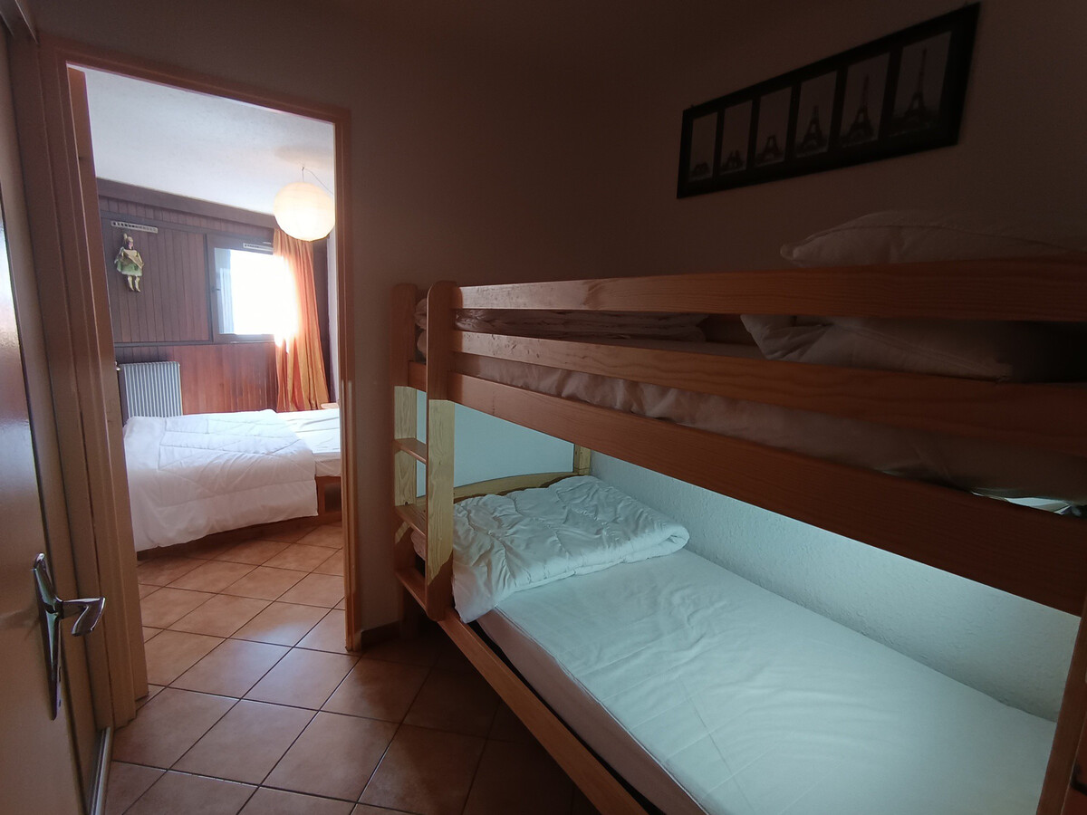 Appartement 4/6 pers. Montgenèvre, vue piste et balcon - Photo 7