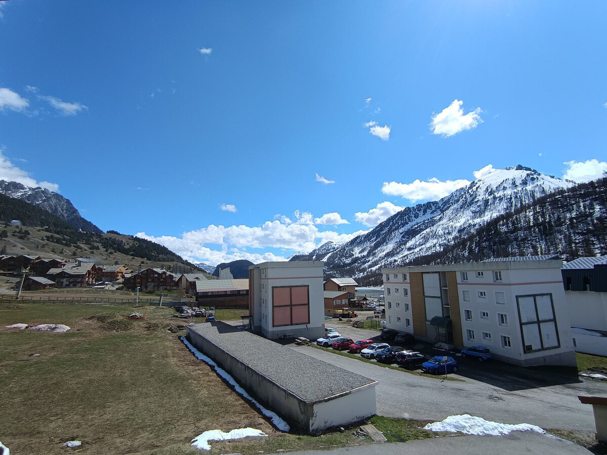 Appartement 4/6 pers. Montgenèvre, vue piste et balcon - Photo 10