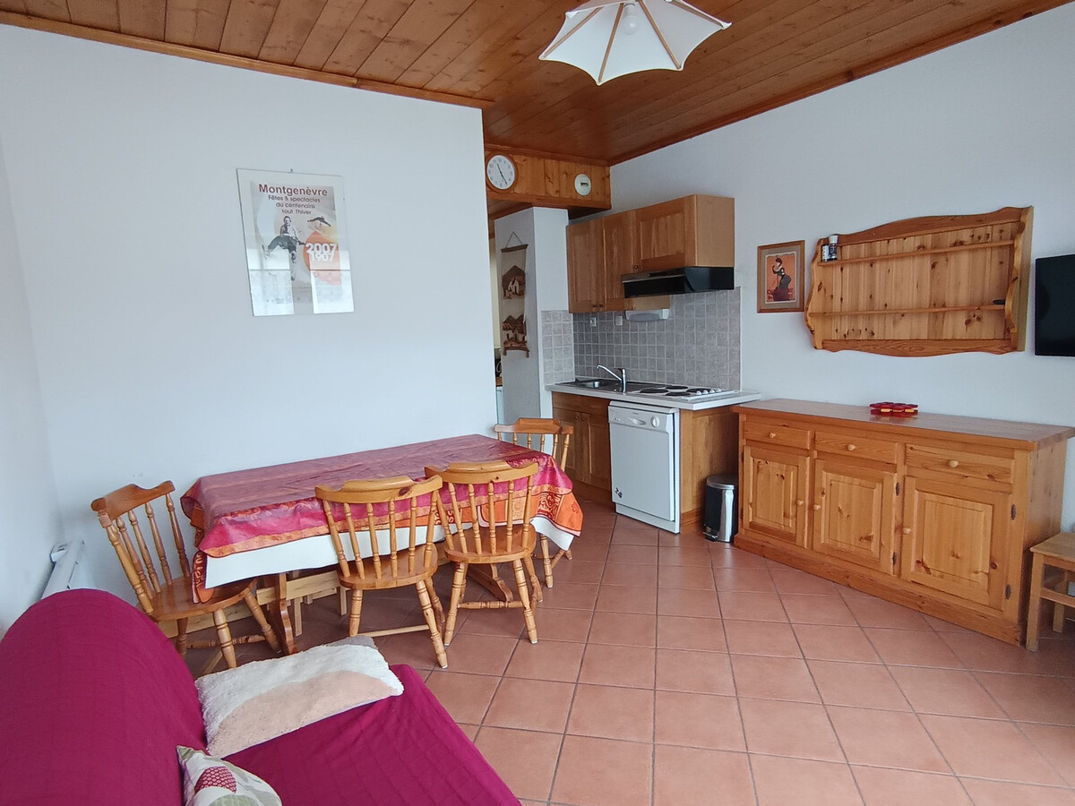 Appartement 6 pers à Montgenèvre, parking et placard à skis - Photo 7