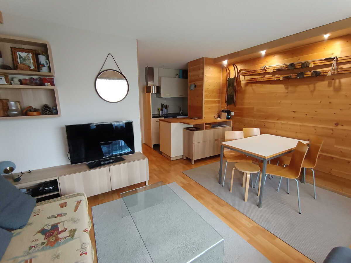 Studio rénové 34m² avec balcon vue pistes, parking - Photo 1