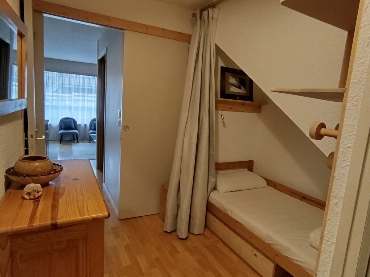 Studio rénové 34m² avec balcon vue pistes, parking - Photo 5