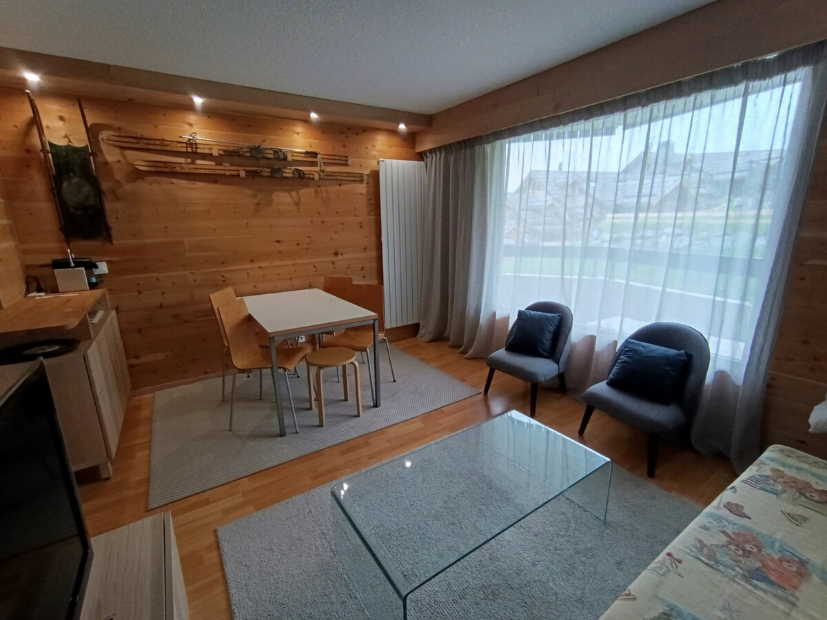 Studio rénové 34m² avec balcon vue pistes, parking - Photo 12