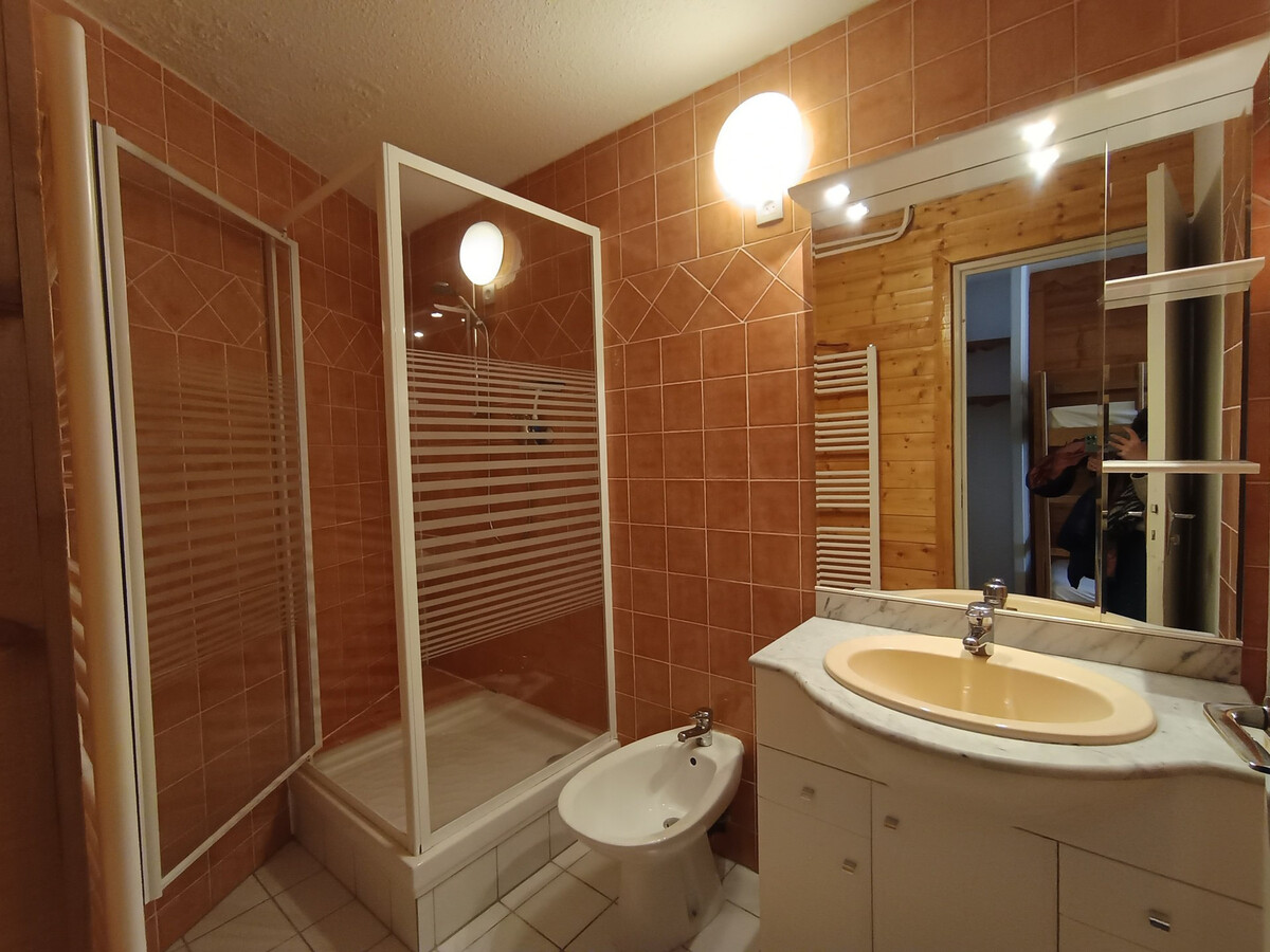 Appartement 4 pers. skis aux pieds, parking privé, animaux OK - Photo 9