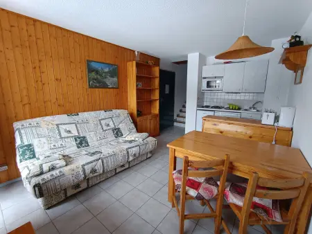 Location appartement à Montgenèvre, Grand studio ski aux pieds, lumineux et animaux acceptés