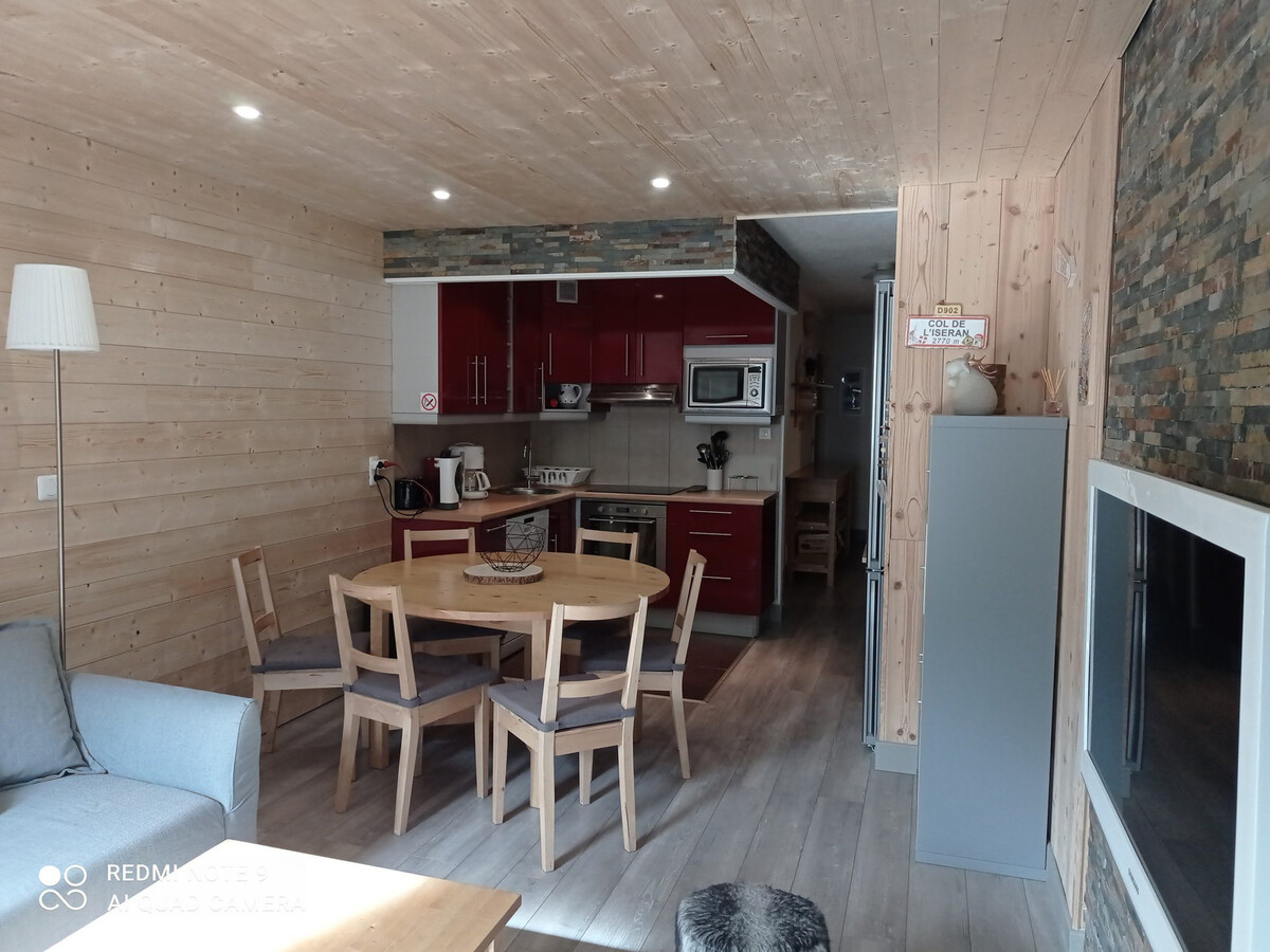 Appartement 3 pièces rénové 65 m² à Tignes, 100 m des pistes - Photo 2