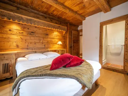 Appart 5 chambres 10 pers à La Clusaz, salon 39m² : photo 9