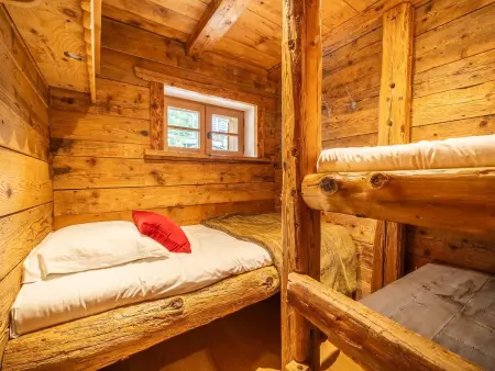 Appart 5 chambres 10 pers à La Clusaz, salon 39m² : photo 14