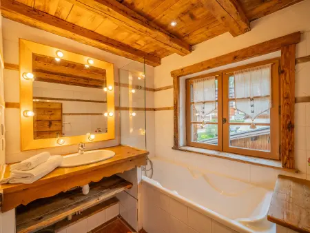 Appart 5 chambres 10 pers à La Clusaz, salon 39m² : photo 16