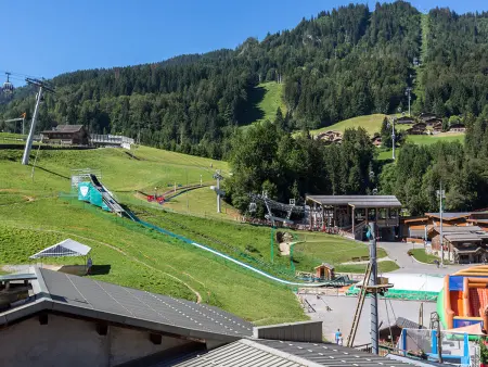Appart 2 pièces centre La Clusaz, balcon vue pistes : photo 14