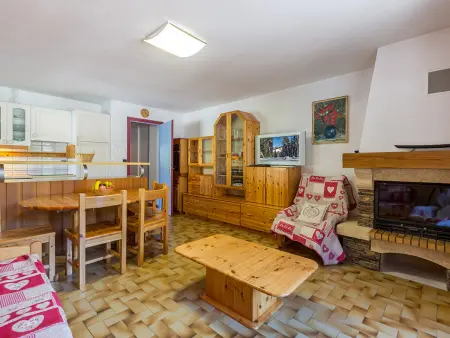 Appartement 3 pièces 6 pers avec cheminée et balcon à La Clusaz : photo 2