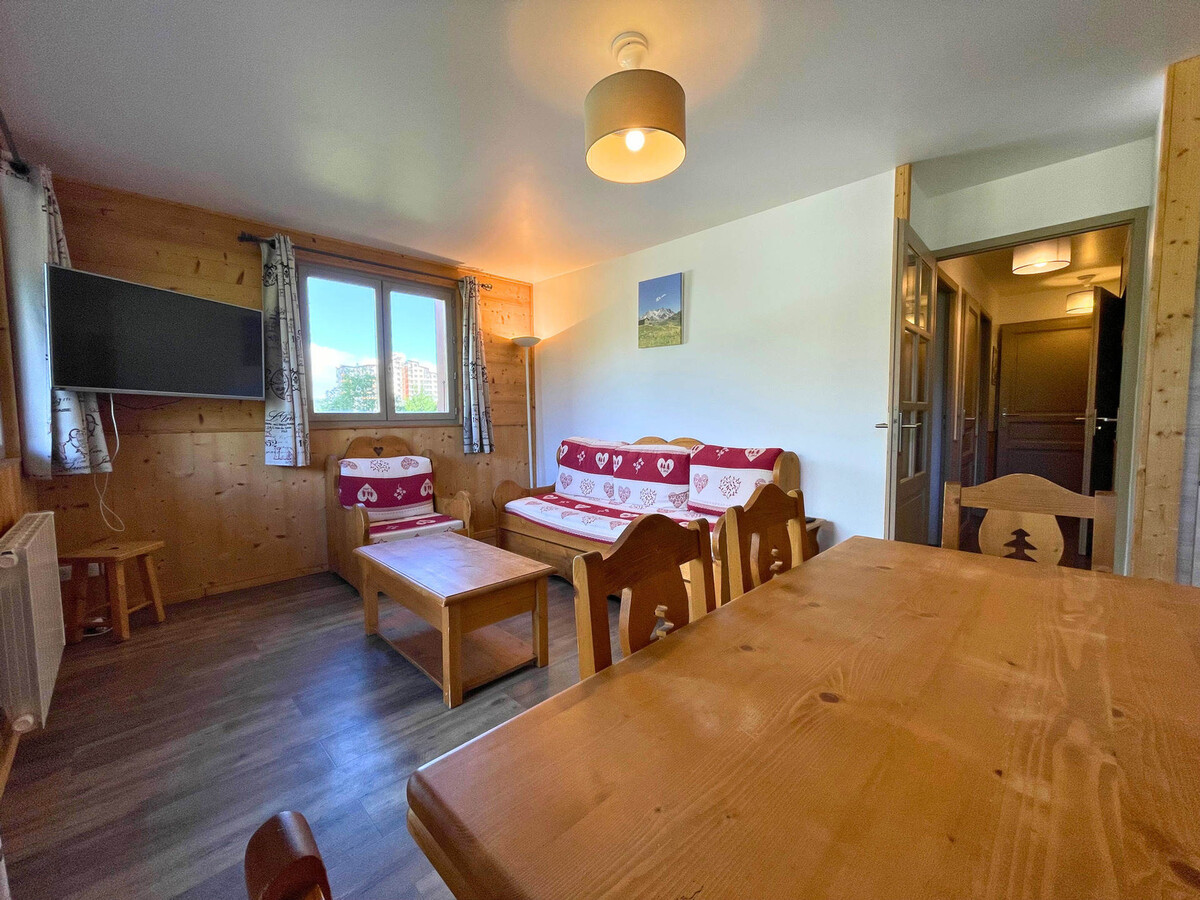 Appartement 6 pers ski aux pieds, balcon sud-ouest, Les Menuires - Photo 2
