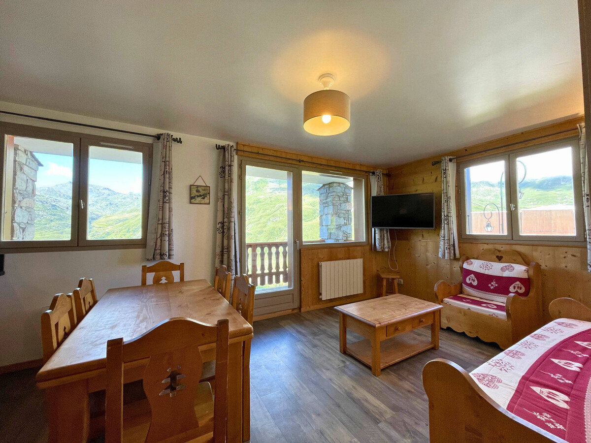 Appartement 6 pers ski aux pieds, balcon sud-ouest, Les Menuires - Photo 3