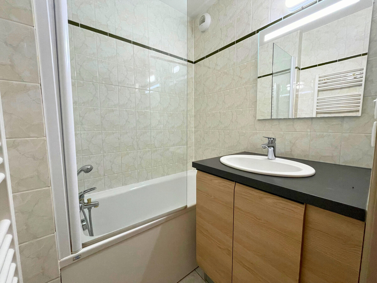 Appartement 6 pers ski aux pieds, balcon sud-ouest, Les Menuires - Photo 8