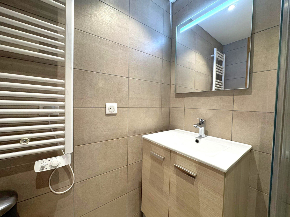 Studio 19m² balcon Sud, 9ème étage aux Menuires - Photo 6