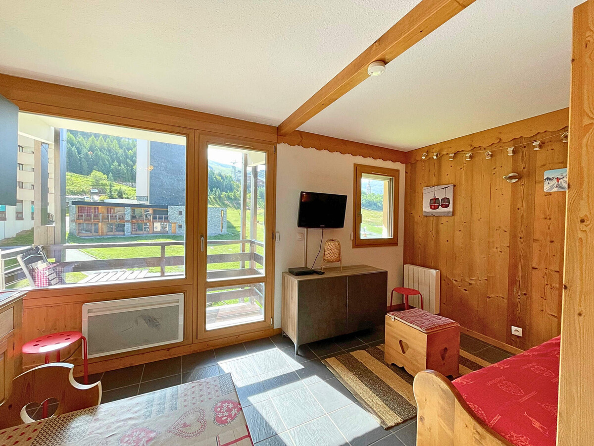 Studio rénové 4 pers aux Menuires, accès direct pistes - Photo 4