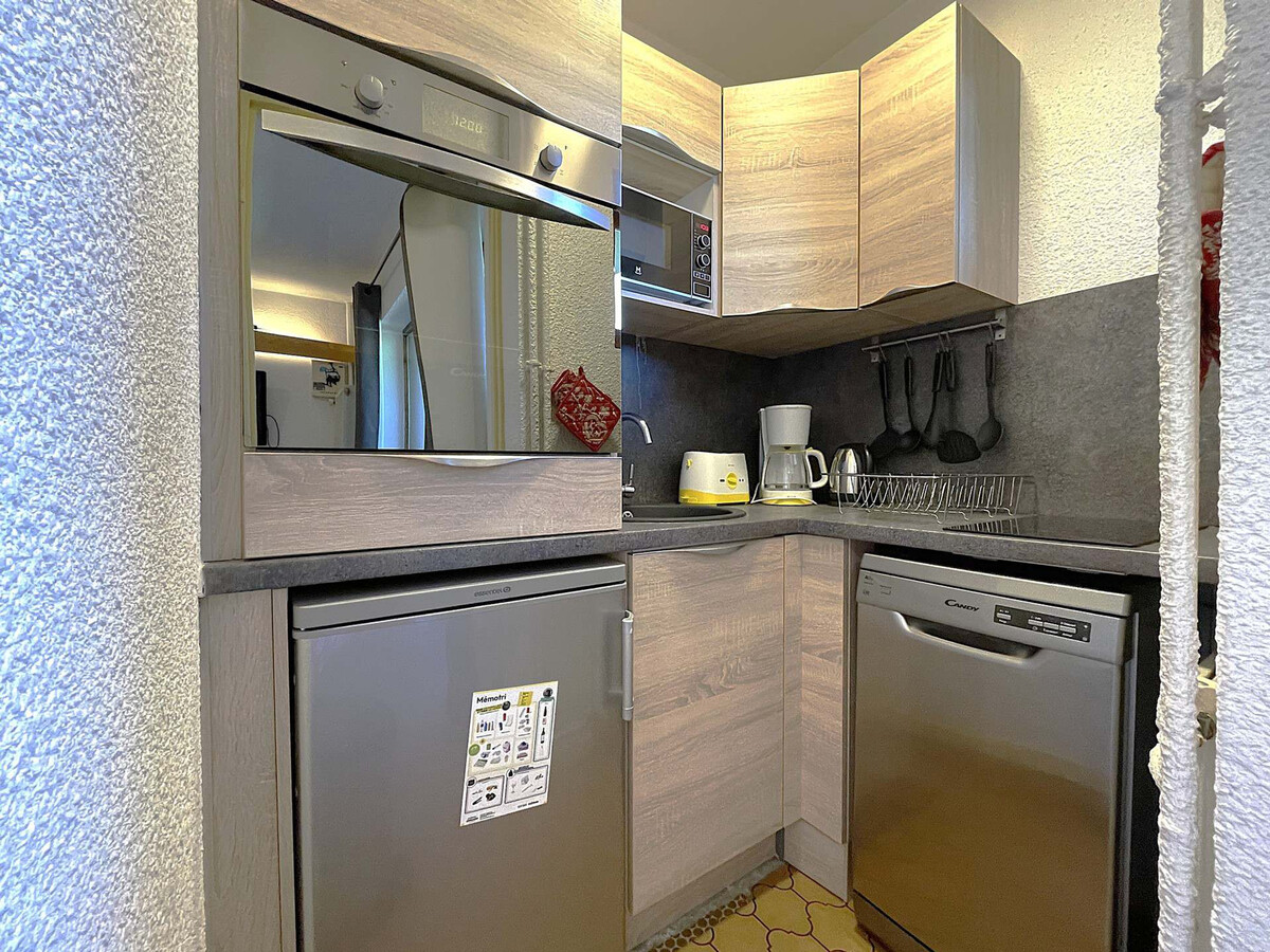 Appartement 4 pers aux Ménuires, casier à skis - Photo 3
