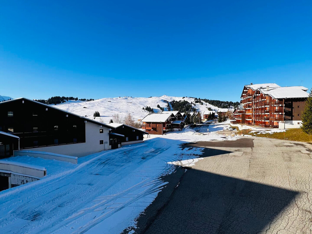 Appartement 2 pièces avec balcon vue pistes aux Saisies - Photo 9