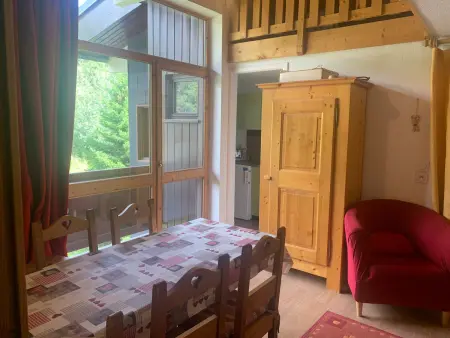 Duplex 6/7 pers. avec balcon Est aux Menuires, pistes à 100 m : photo 2