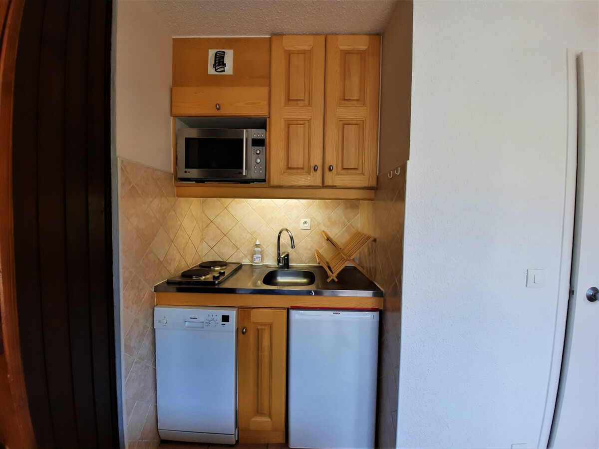 Studio ski aux pieds, 3 pers., balcon sud-ouest aux Menuires - Photo 4