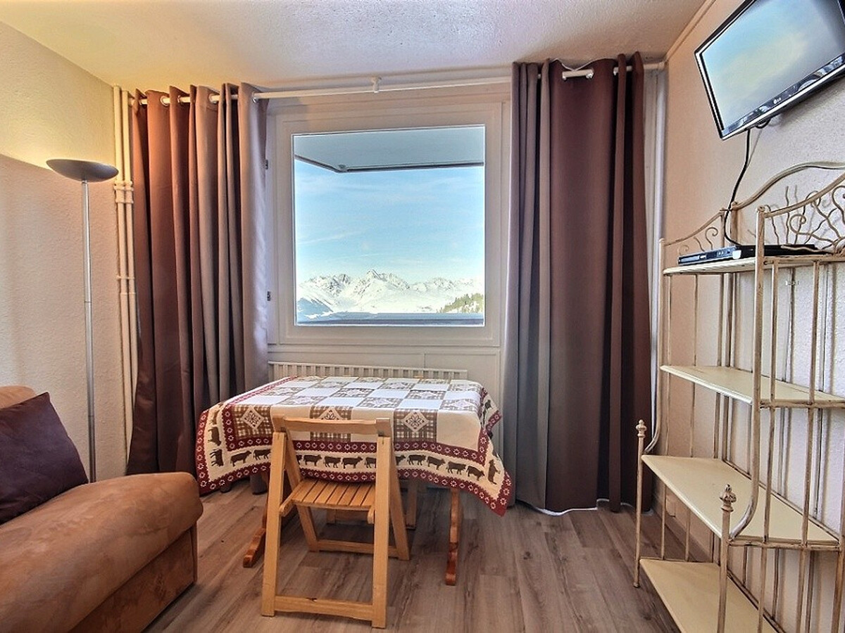 Studio 2 personnes rénové, balcon, pied des pistes à La Plagne - Photo 2