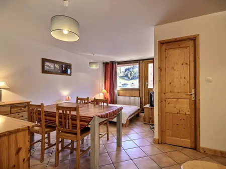 Location appartement à La Plagne, Appartement rénové 2 pièces, sud, 5 pers, pied des pistes