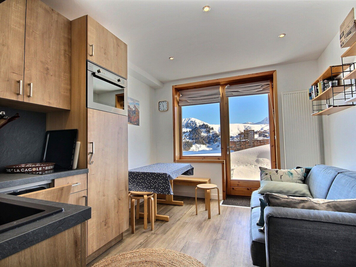 Appartement 2 pièces rénové, terrasse et accès direct pistes - Photo 1
