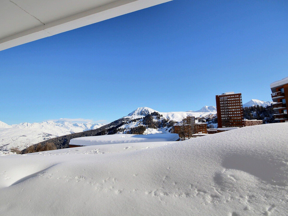Appartement 2 pièces rénové, terrasse et accès direct pistes - Photo 6