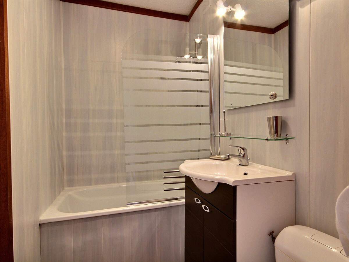 Studio 23 m² vue Mont-Blanc, balcon, 50 m des pistes - Photo 7