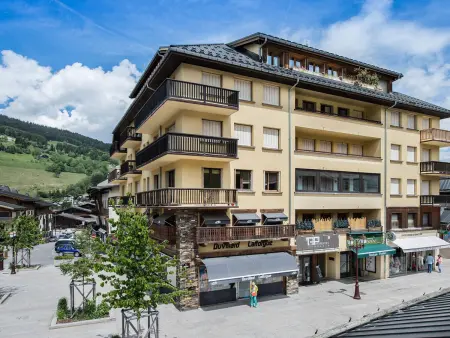 Appartement 2 chambres, centre piétonnier avec balcon à Megève : photo 11