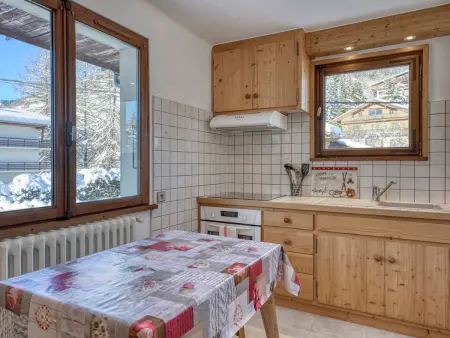 Appartement 2 pièces balcon parking, 8 min du centre Megève : photo 4