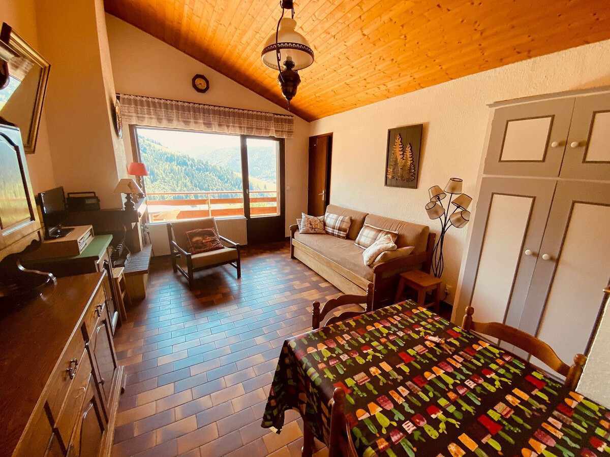Appartement 2 pièces + balcon sud à La Clusaz - Photo 2