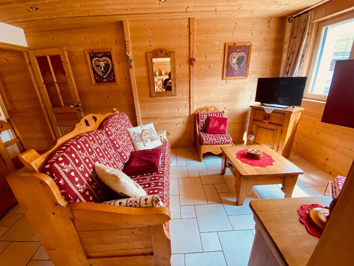 Appartement 47 m² balcon sud, parking inclus à La Clusaz - Photo 2