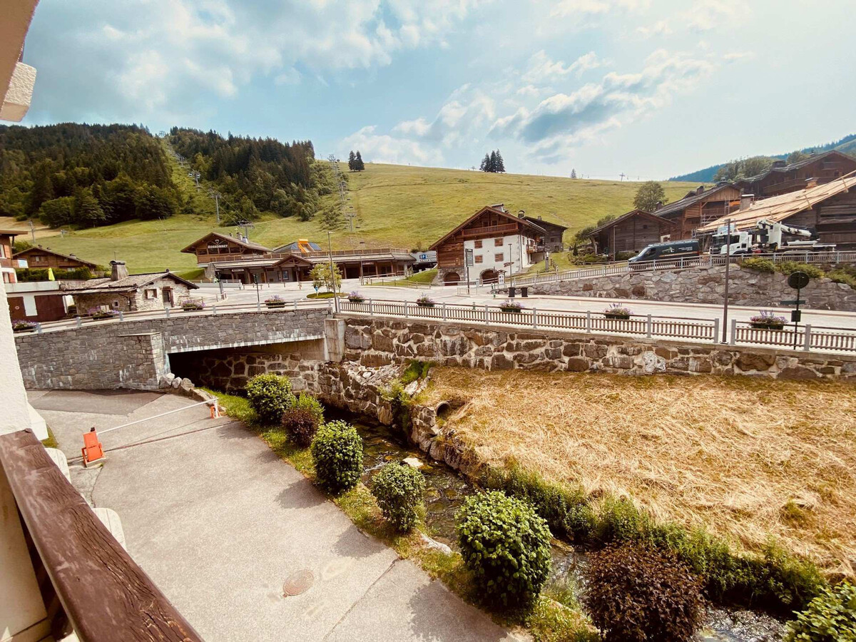 Appartement 47 m² balcon sud, parking inclus à La Clusaz - Photo 12