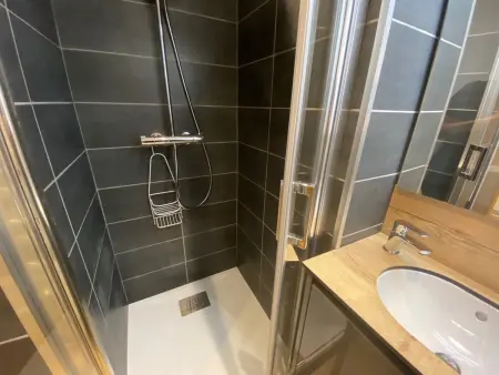 Appartement 2 pièces 41 m² avec terrasse sud, La Clusaz : photo 11