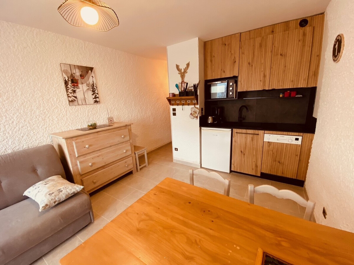 Studio 22m² rénové 2023, balcon et garage à La Clusaz - Photo 4