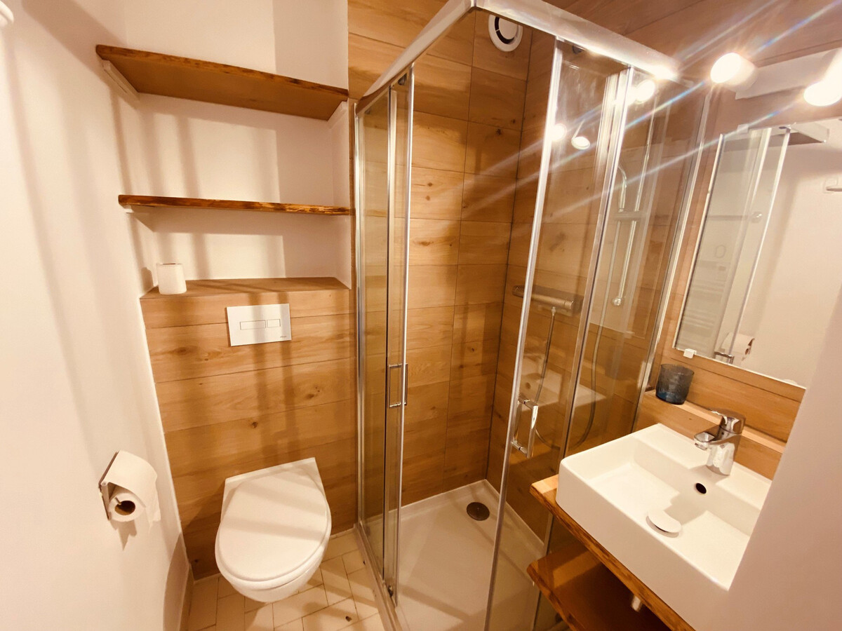 Studio 22m² rénové 2023, balcon et garage à La Clusaz - Photo 7