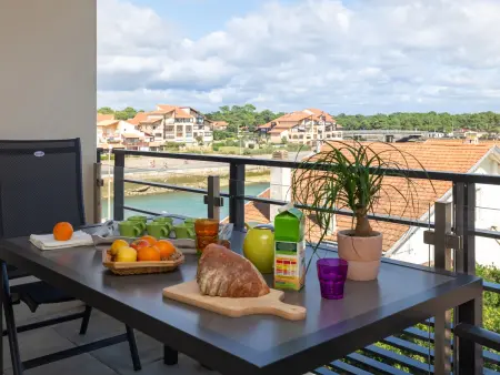 Location appartement à Capbreton, Superbe appartement neuf à deux pas de la plage avec balcon et parking privé à Capbreton