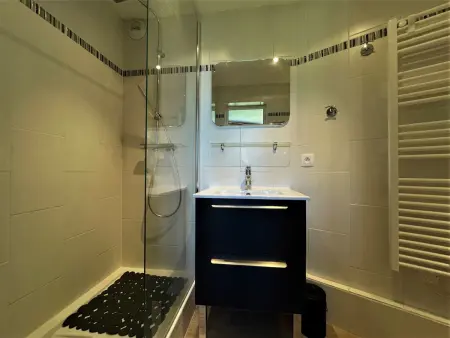 Appartement 2 pièces aux Menuires, 13e étage vue montagne : photo 7