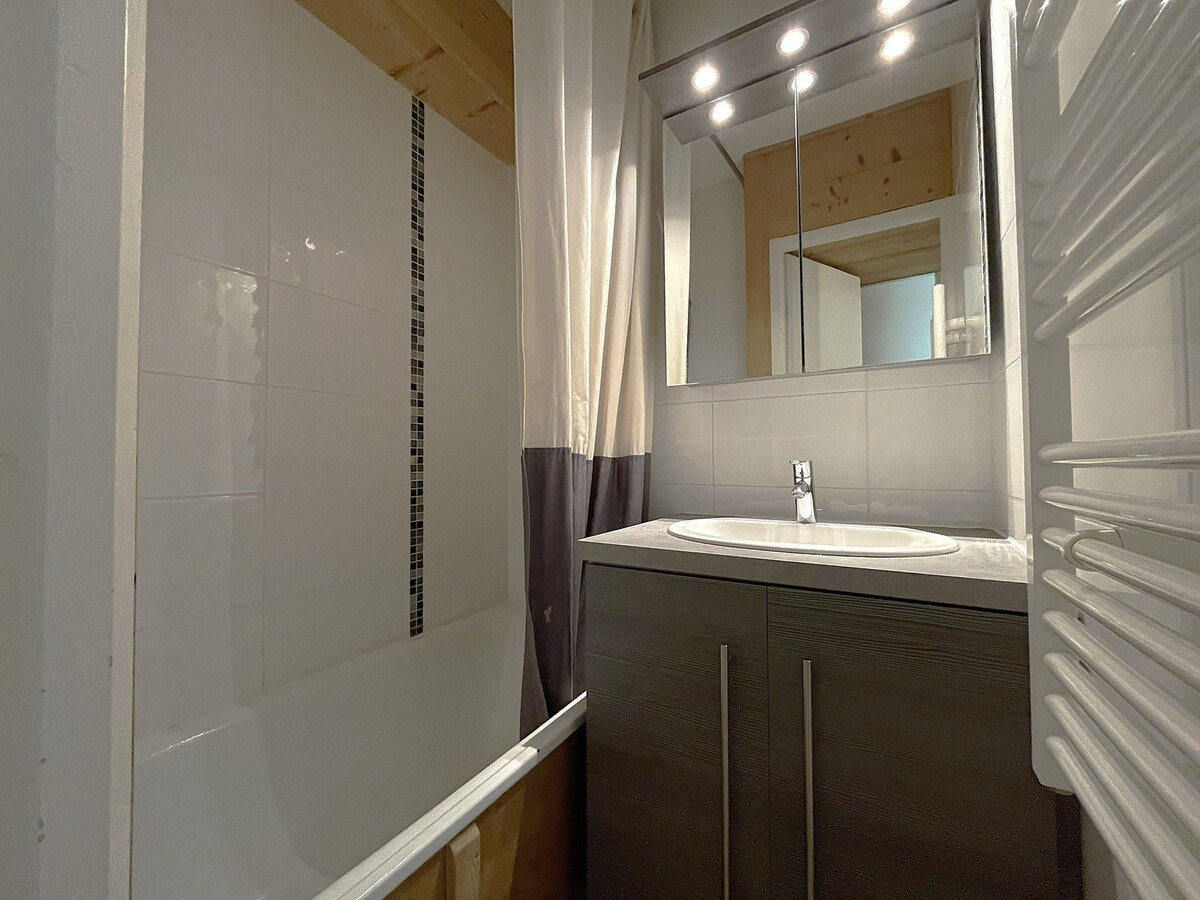 Appartement 6 pers. aux Menuires, balcon vue montagne - Photo 9