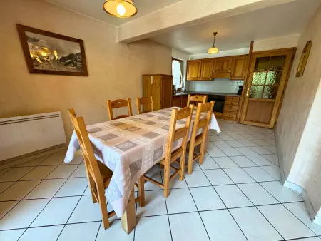 Appartement 85m² 3 chambres, terrasse, animaux acceptés : photo 4