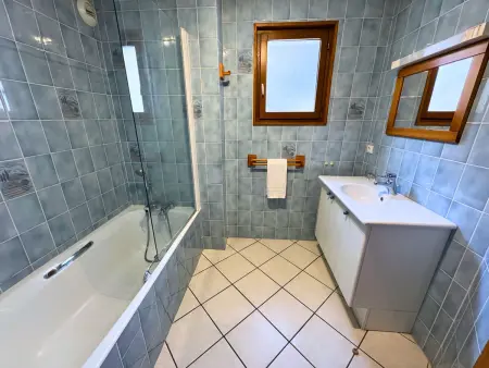 Appartement 85m² 3 chambres, terrasse, animaux acceptés : photo 11
